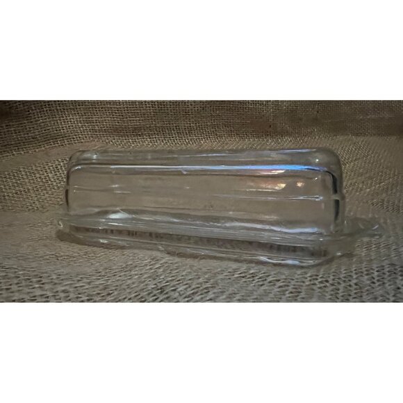 Vintage Clear Glass Butter Dish With Lid - Floral Etched Design - Rectangular Sh - Picture 2 of 8